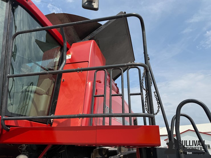 case-ih-7088-image-16