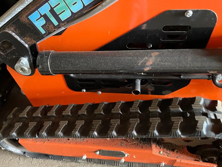 #9728-•-future-mini-skid-steer-loader-image-21