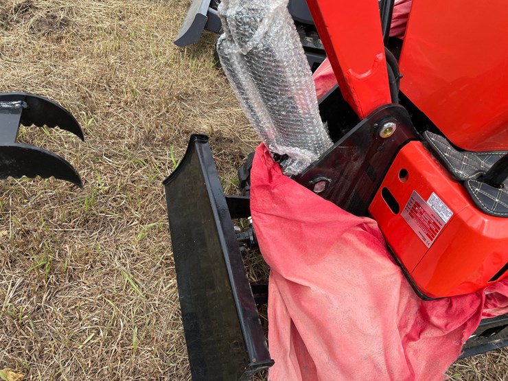 #9723-•-alistair-mini-excavator-image-8