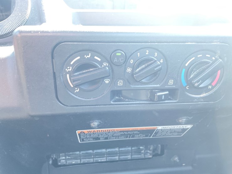 2020-kubota-rtv-x1100c-image-41
