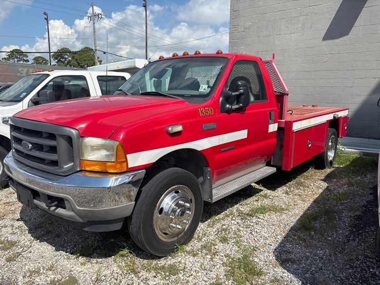 2001-ford-f550-image-1