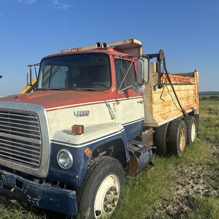 FORD L800