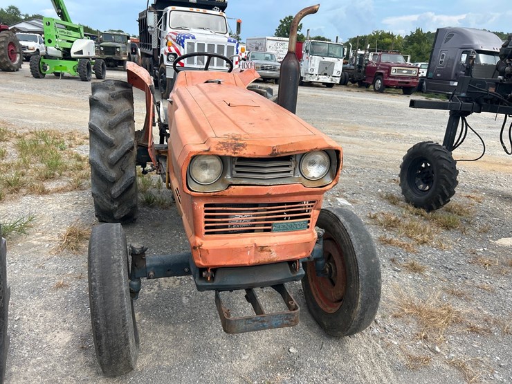 kubota-l3001-image-2