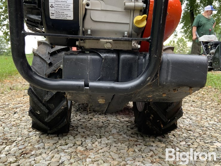 2016-husqvarna-drt900-160cc-17"-rear-tine-tiller-image-16