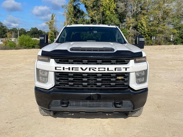 2023chevrolet-silverado-2500-4-door-crew-cab-4x4-pickup-truck-(176,756-miles)-image-5