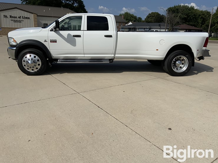 2012-dodge-ram-5500-image-8