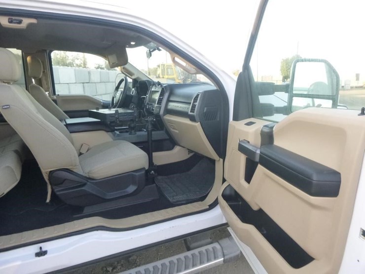 2019-ford-f250-image-17