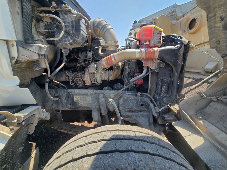 2019-kenworth-t880-image-60