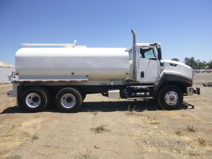 2013-international-ct660-t/a-water-truck-image-17