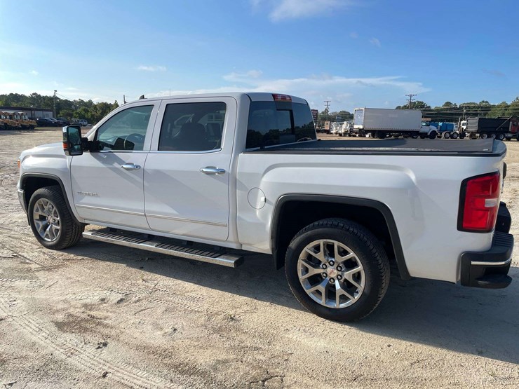 2015-gmc-sierra-1500-image-2