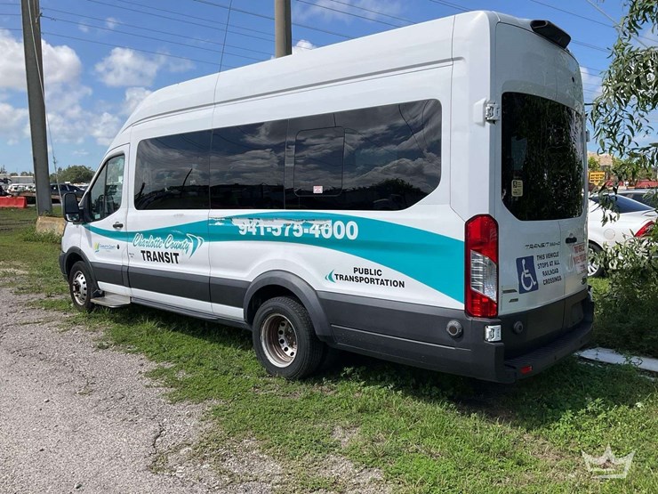 2019-ford-transit-image-4