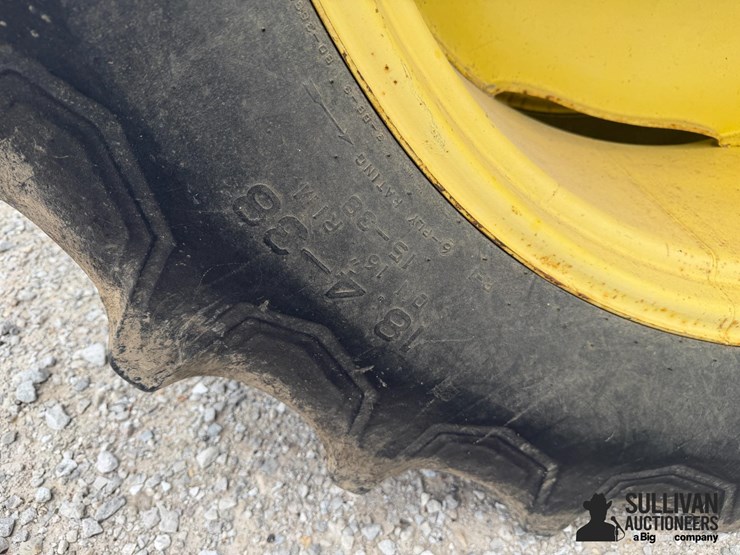john-deere-8430-image-16