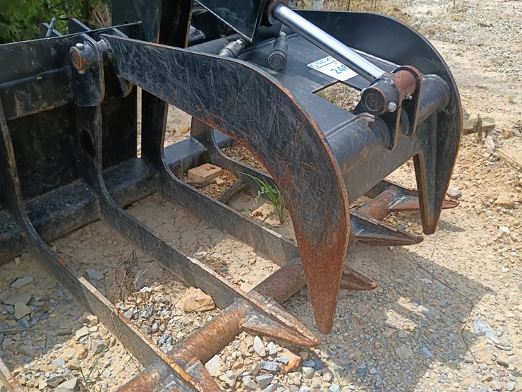 #24622-•-blue-diamond-rock-grapple-bucket-image-9