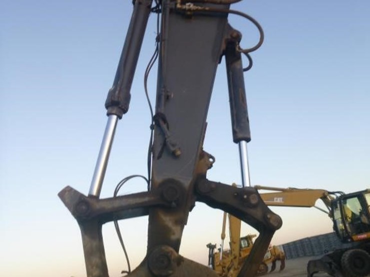 2019-deere-345g-lc-image-38