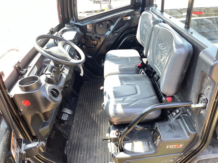 2020-kubota-rtv-x1100c-image-31