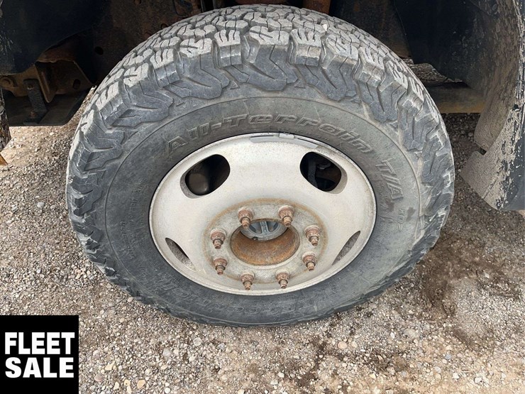 2012-ford-f450-image-10