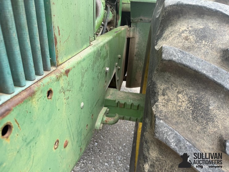 john-deere-8430-image-12