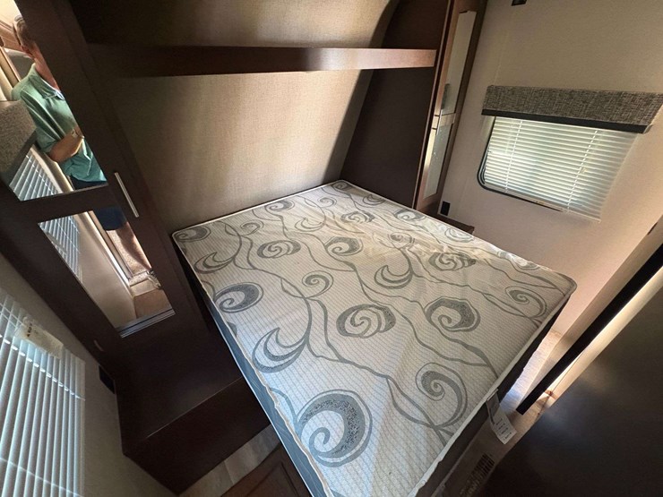 2018-sportsmen-le-32'-bumper-pull-camper-image-20
