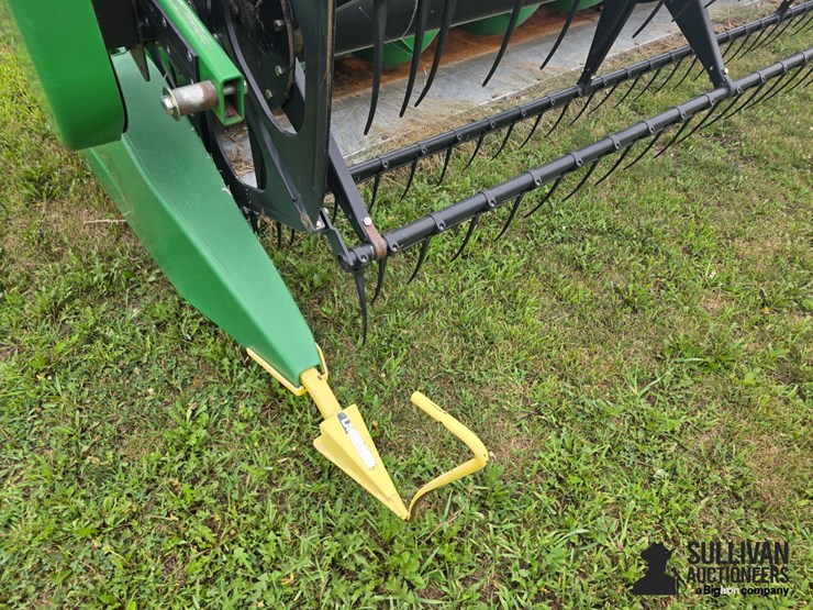 2010-john-deere-635f-image-18