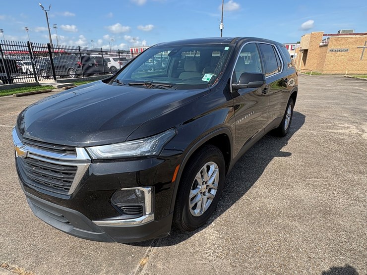 2022-chevrolet-traverse-image-13