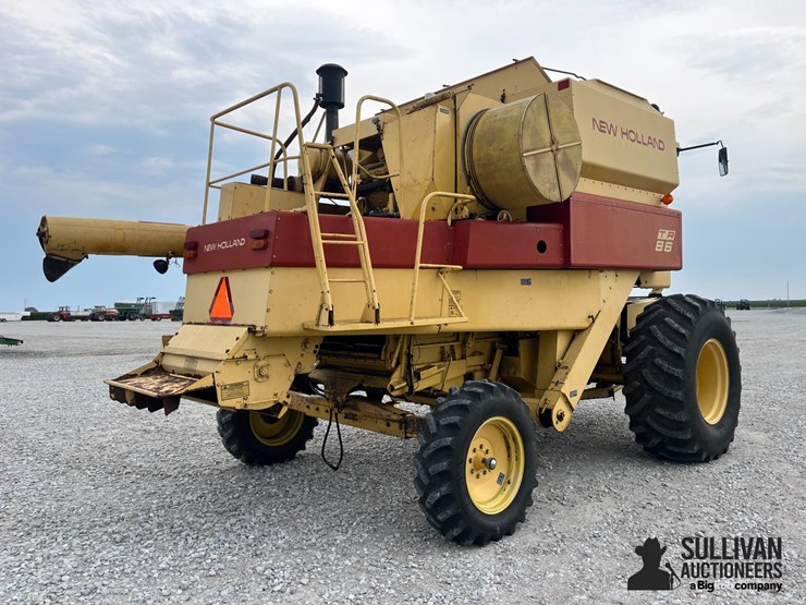 new-holland-tr86-image-5