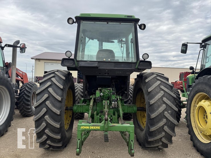 1990-john-deere-4455-image-13