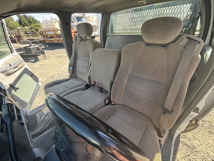 1999-ford-f450-image-24
