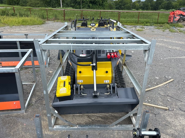 #11-•-2026-ats-t460-mini-track-skid-steer-image-2