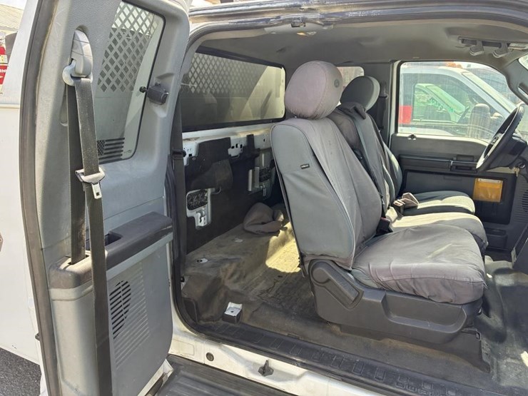 2015-ford-f450-image-26