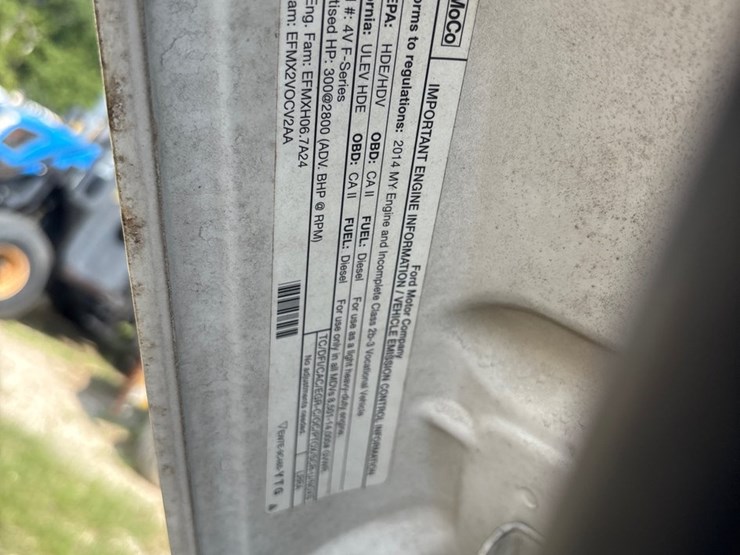 2014-ford-f350-image-16
