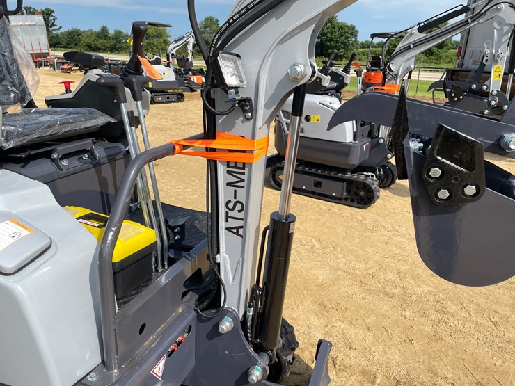 #421-•-ats-power-me18-mini-excavator-image-21