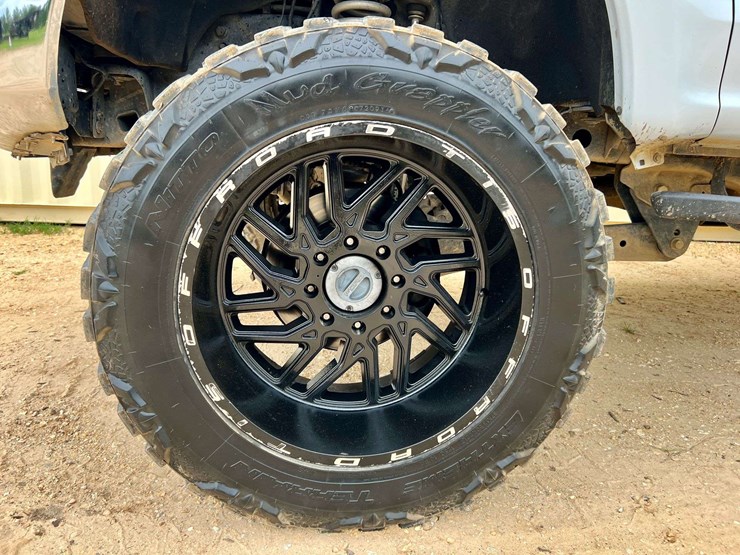 2017-ford-f250-lariat-image-11
