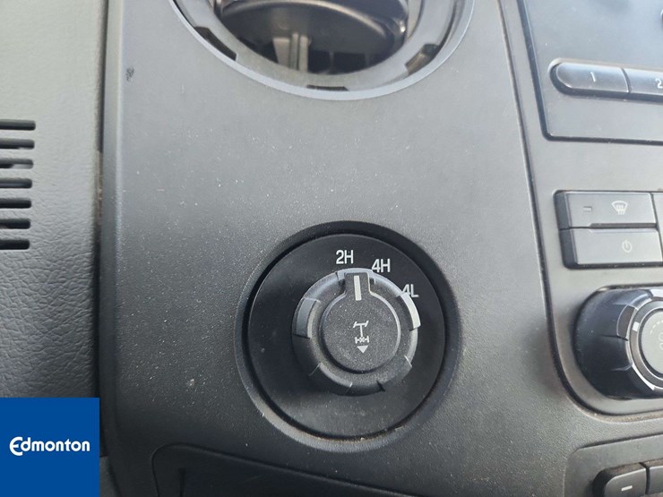 2012-ford-f350-image-21