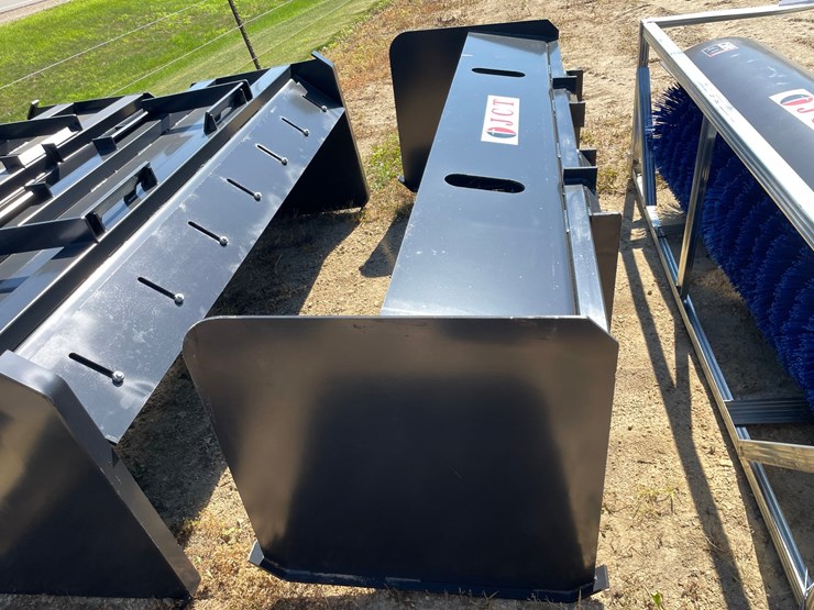 #2165-•-jct-skid-steer-mounted-snow-pusher-attachment-image-5