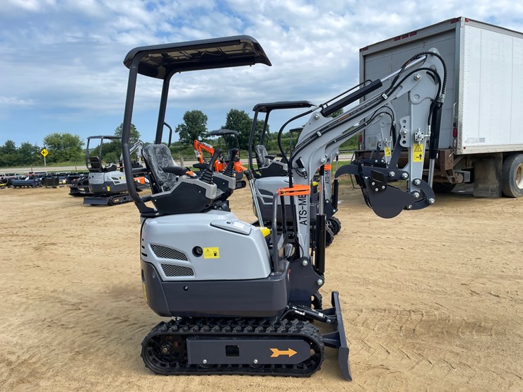 #421-•-ats-power-me18-mini-excavator-image-3