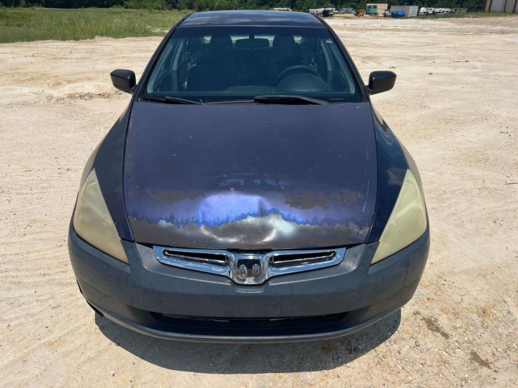 2006-honda-accord-4-door-sedan-(241,528-miles)-image-6