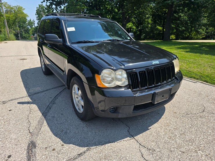 2009-jeep-grand-cherokee-image-19