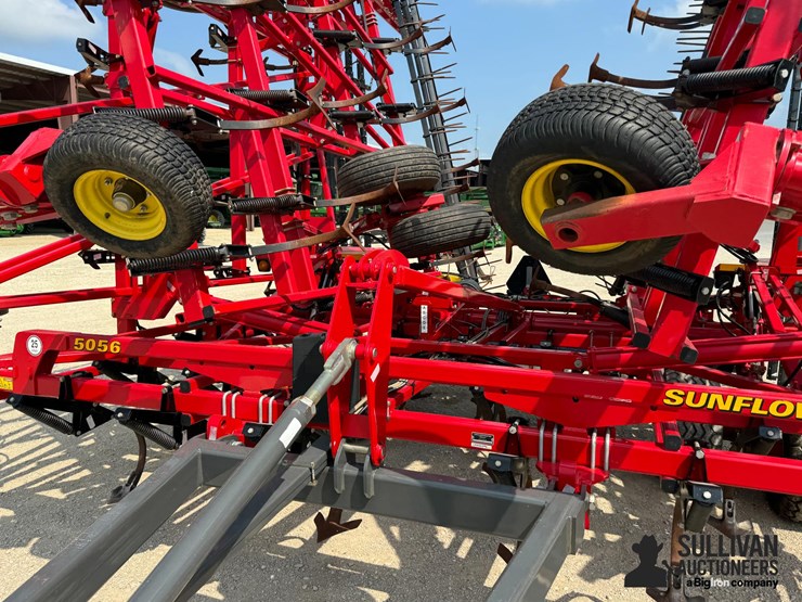2018-sunflower-5056-60'-field-cultivator-image-11