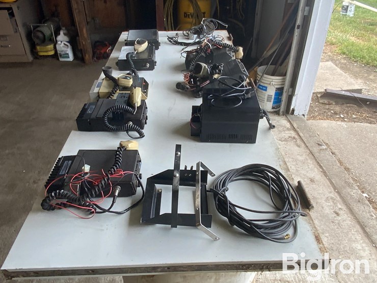 cb-&-direct-band-radios-image-4