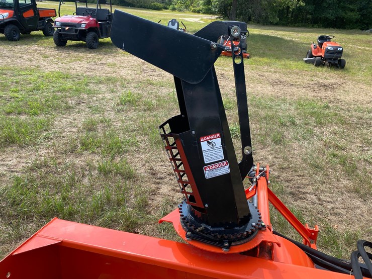 #7954-•-land-pride-sb1574-3-point-snow-blower-attachment-image-9