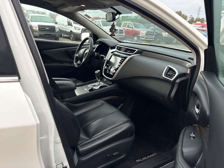 2017-nissan-murano-sl-image-14