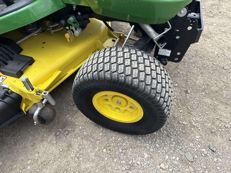 john-deere-x750-image-14