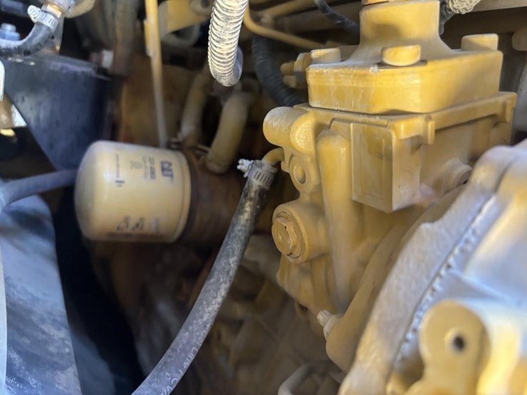 2019-caterpillar-272d2-image-51