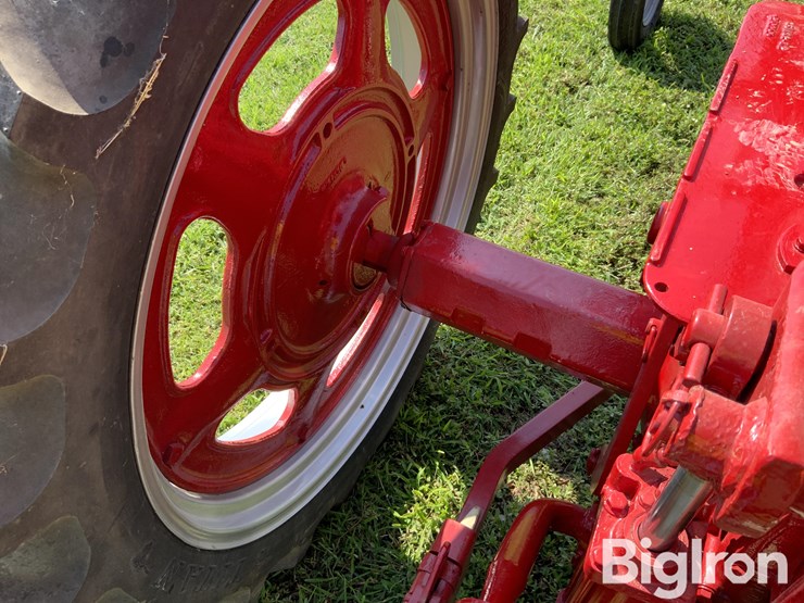 mccormick-farmall-super-c-2wd-tractor-image-13