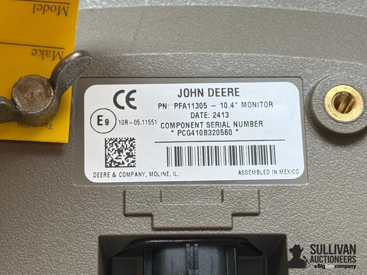 john-deere-10-image-3