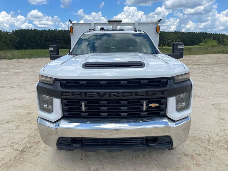 2020-chevrolet-silverado-3500-image-5