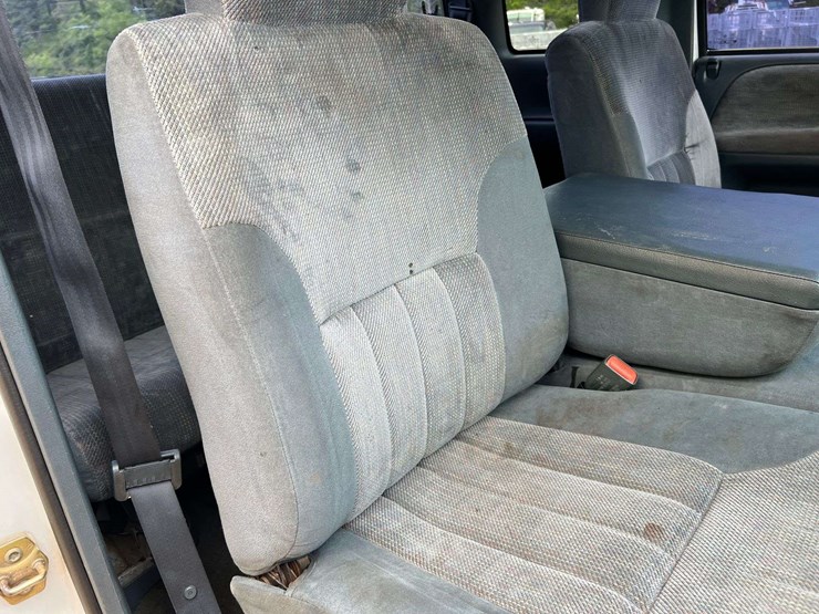 1997-dodge-ram-3500-image-31