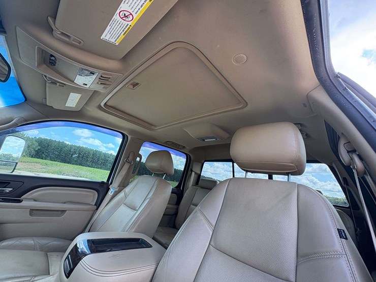 2013-gmc-sierra-2500hd-image-15