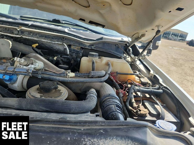 2020-ford-f550-image-42