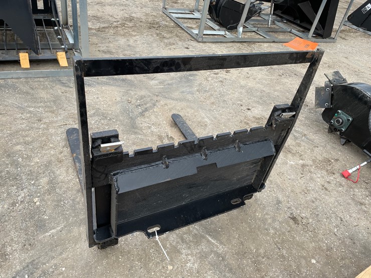 #9784-•-mini-skid-steer-pallet-fork-attachment-image-5